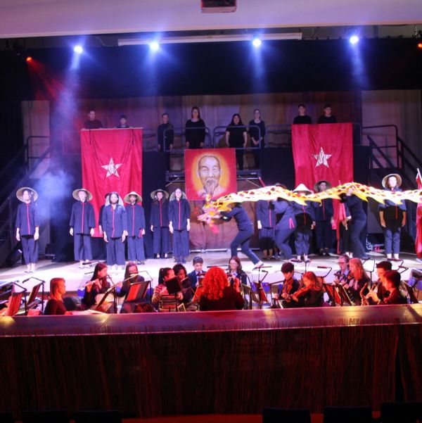 SJHSLife-151)